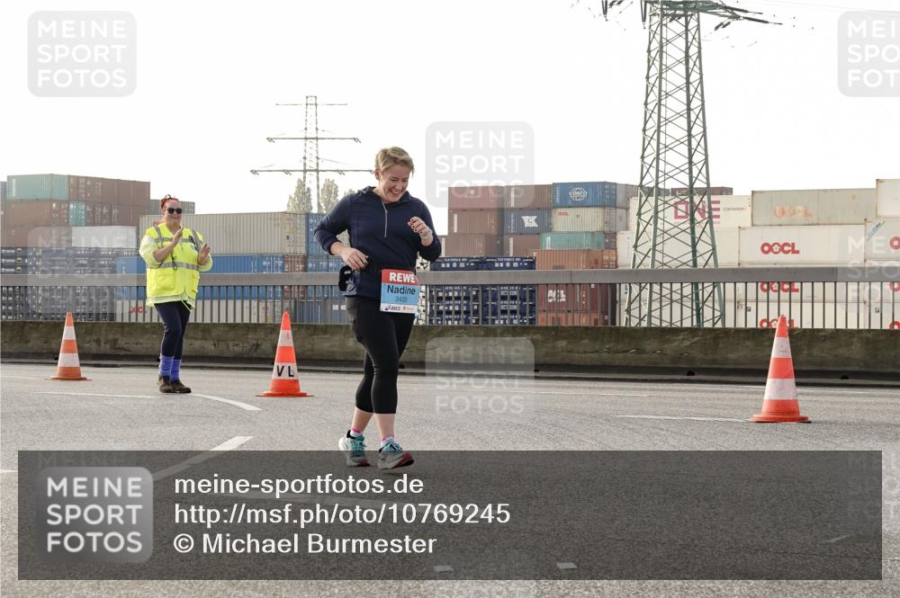 03.10.2026 - Köhlbrandbrückenlauf Michael Burmester http://msf.ph/oto/10769245 03.10.2026 09:30:45 Position 3 3430 meine-sportfotos.de