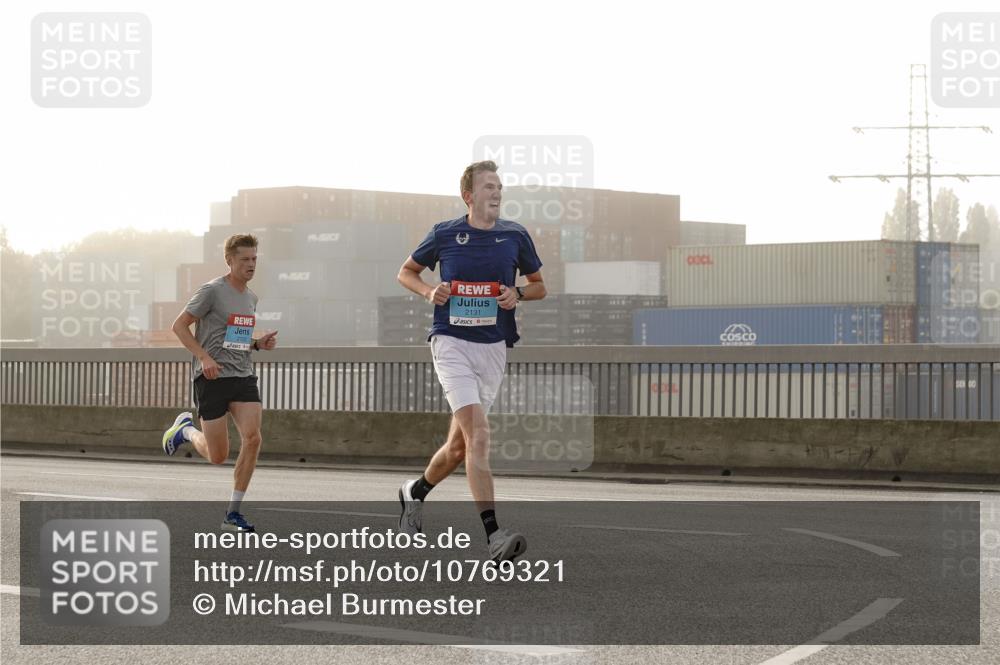 03.10.2026 - Köhlbrandbrückenlauf Michael Burmester http://msf.ph/oto/10769321 03.10.2026 09:10:11 Position 3 2131 meine-sportfotos.de
