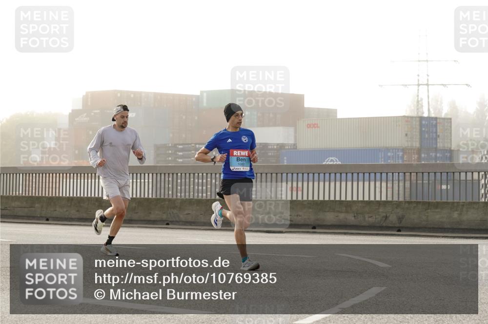 03.10.2026 - Köhlbrandbrückenlauf Michael Burmester http://msf.ph/oto/10769385 03.10.2026 09:11:03 Position 3 1083 meine-sportfotos.de