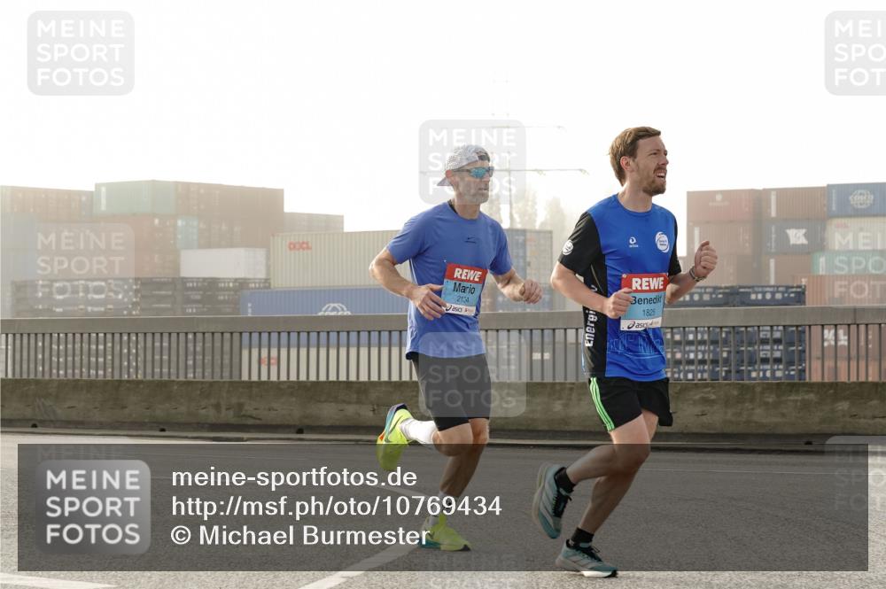 03.10.2026 - Köhlbrandbrückenlauf Michael Burmester http://msf.ph/oto/10769434 03.10.2026 09:11:20 Position 3 2134, 1825 meine-sportfotos.de