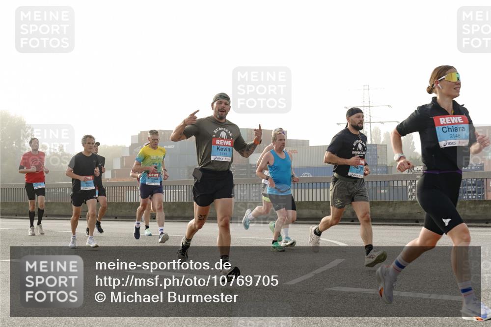 03.10.2026 - Köhlbrandbrückenlauf Michael Burmester http://msf.ph/oto/10769705 03.10.2026 09:12:21 Position 3 1413, 2148 meine-sportfotos.de