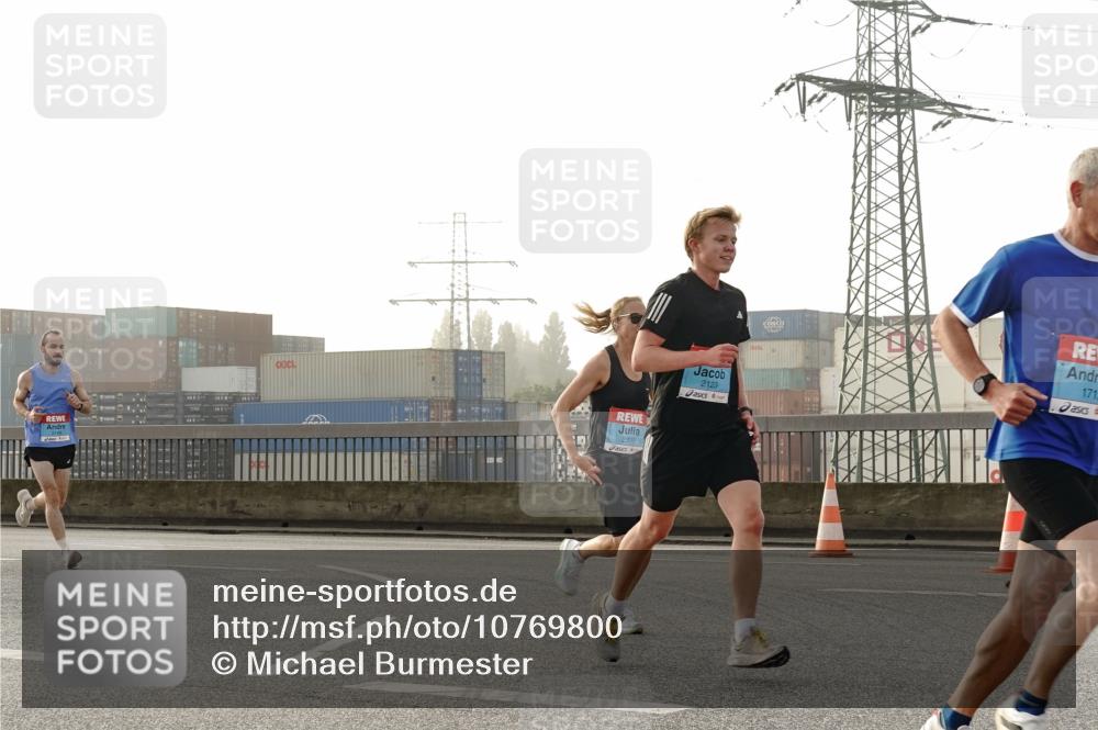 03.10.2026 - Köhlbrandbrückenlauf Michael Burmester http://msf.ph/oto/10769800 03.10.2026 09:12:37 Position 3 2123, 171 meine-sportfotos.de