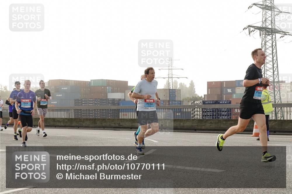 03.10.2026 - Köhlbrandbrückenlauf Michael Burmester http://msf.ph/oto/10770111 03.10.2026 09:13:21 Position 3 19 meine-sportfotos.de