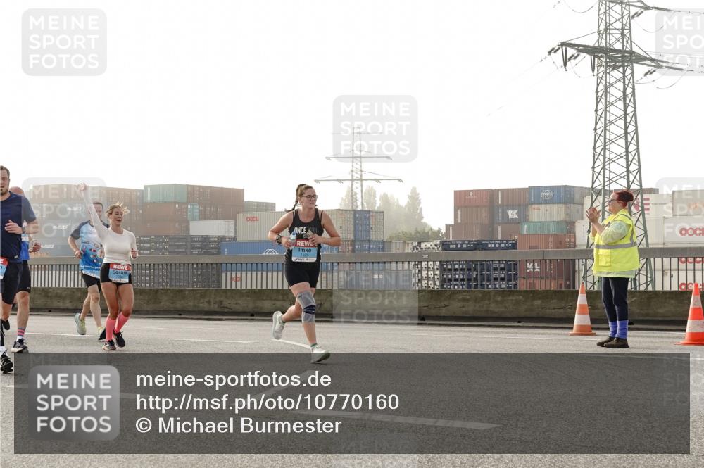 03.10.2026 - Köhlbrandbrückenlauf Michael Burmester http://msf.ph/oto/10770160 03.10.2026 09:13:27 Position 3  meine-sportfotos.de