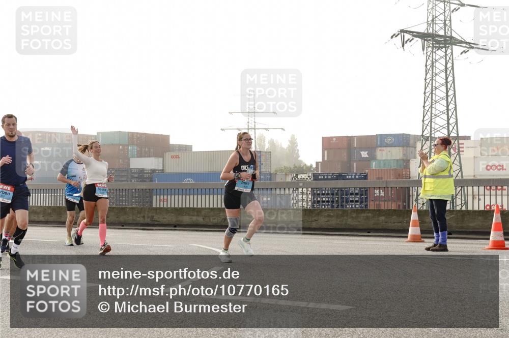 03.10.2026 - Köhlbrandbrückenlauf Michael Burmester http://msf.ph/oto/10770165 03.10.2026 09:13:27 Position 3  meine-sportfotos.de