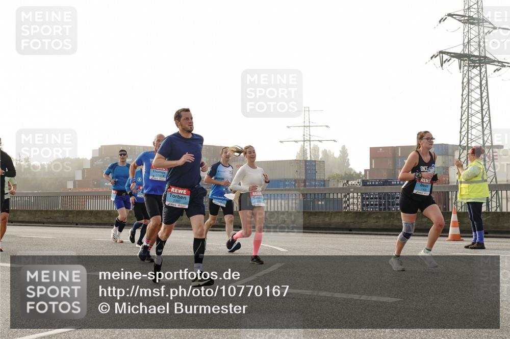 03.10.2026 - Köhlbrandbrückenlauf Michael Burmester http://msf.ph/oto/10770167 03.10.2026 09:13:28 Position 3 1713, 2301 meine-sportfotos.de