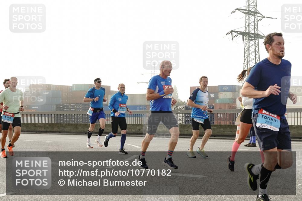 03.10.2026 - Köhlbrandbrückenlauf Michael Burmester http://msf.ph/oto/10770182 03.10.2026 09:13:29 Position 3 1196, 2301 meine-sportfotos.de
