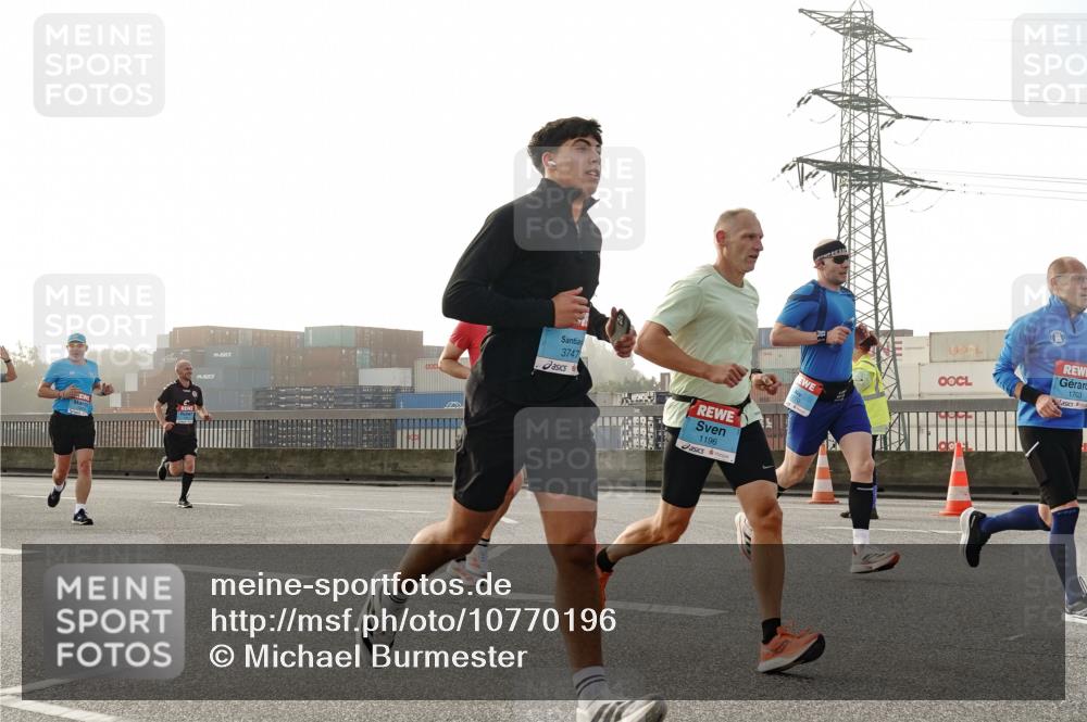 03.10.2026 - Köhlbrandbrückenlauf Michael Burmester http://msf.ph/oto/10770196 03.10.2026 09:13:31 Position 3 3747, 1196, 1703 meine-sportfotos.de