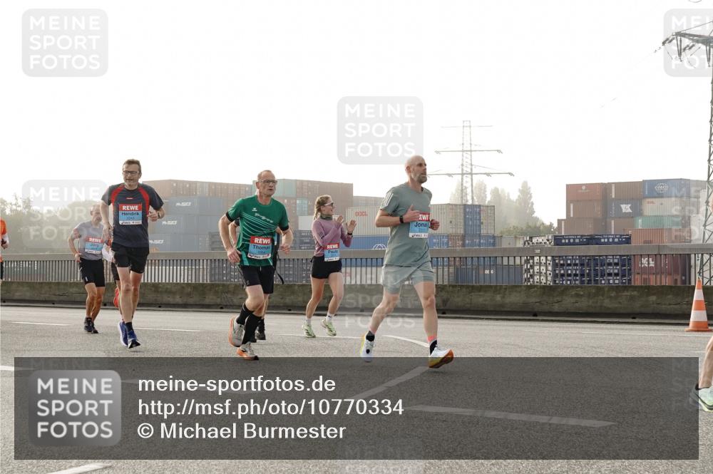 03.10.2026 - Köhlbrandbrückenlauf Michael Burmester http://msf.ph/oto/10770334 03.10.2026 09:13:53 Position 3 19 meine-sportfotos.de