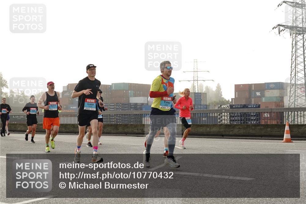 03.10.2026 - Köhlbrandbrückenlauf Michael Burmester http://msf.ph/oto/10770432 03.10.2026 09:14:04 Position 3 3185, 152 meine-sportfotos.de