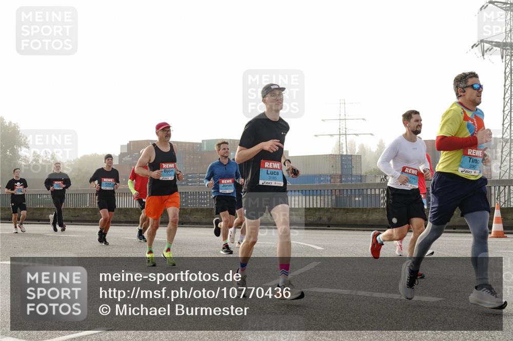 03.10.2026 - Köhlbrandbrückenlauf Michael Burmester http://msf.ph/oto/10770436 03.10.2026 09:14:05 Position 3 3185, 236 meine-sportfotos.de