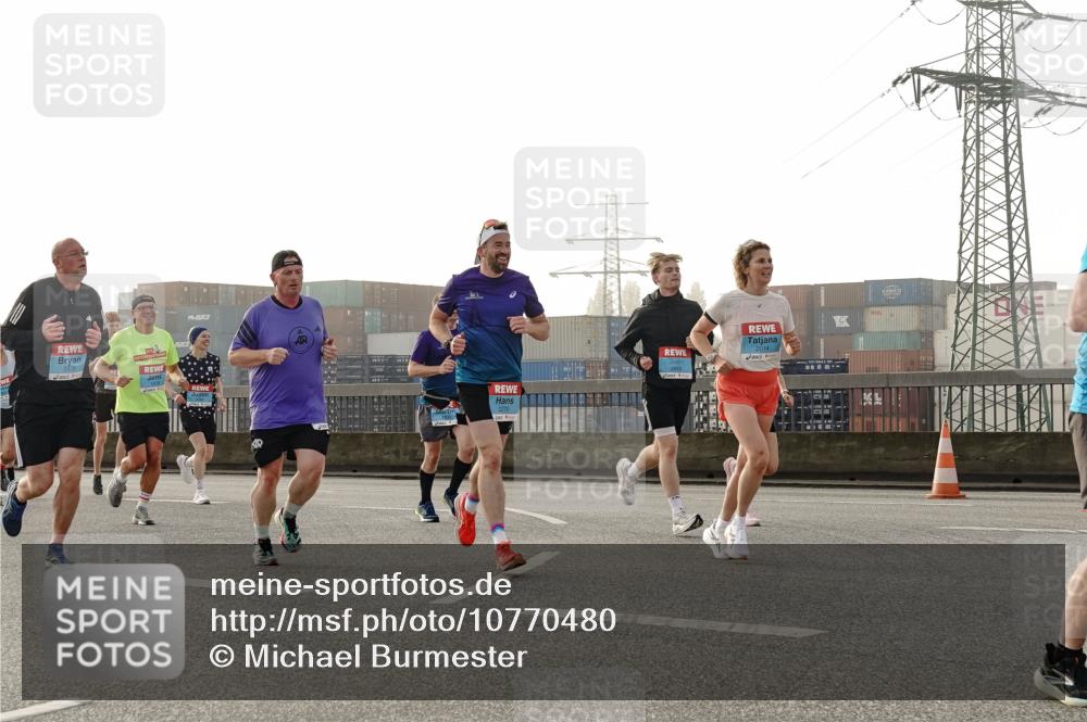 03.10.2026 - Köhlbrandbrückenlauf Michael Burmester http://msf.ph/oto/10770480 03.10.2026 09:14:12 Position 3 1878, 2014 meine-sportfotos.de