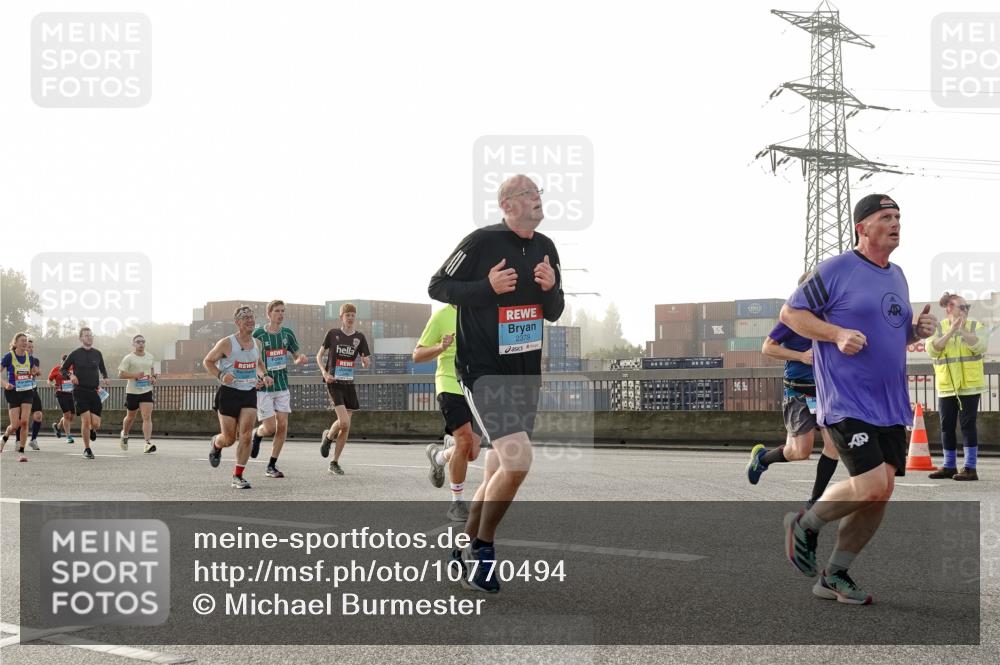 03.10.2026 - Köhlbrandbrückenlauf Michael Burmester http://msf.ph/oto/10770494 03.10.2026 09:14:13 Position 3 2379 meine-sportfotos.de