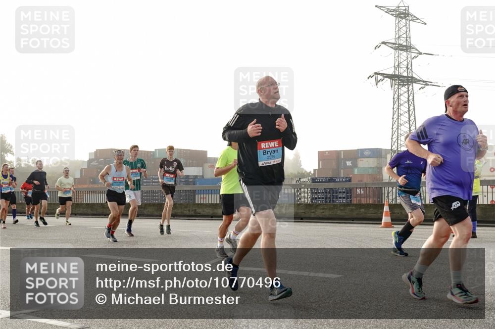 03.10.2026 - Köhlbrandbrückenlauf Michael Burmester http://msf.ph/oto/10770496 03.10.2026 09:14:13 Position 3 2379 meine-sportfotos.de