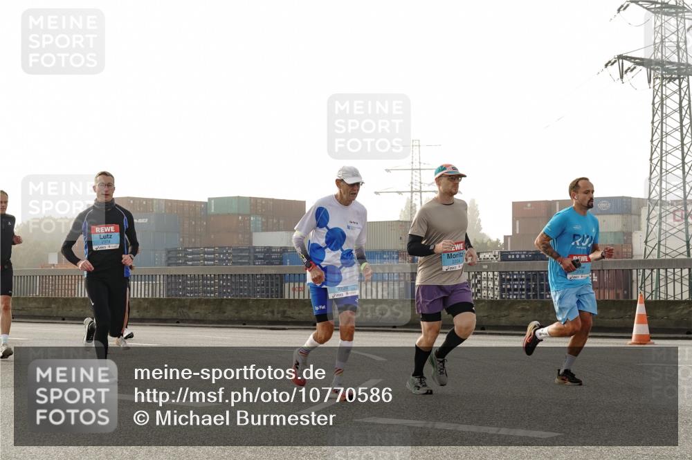 03.10.2026 - Köhlbrandbrückenlauf Michael Burmester http://msf.ph/oto/10770586 03.10.2026 09:14:25 Position 3 2199, 2204 meine-sportfotos.de