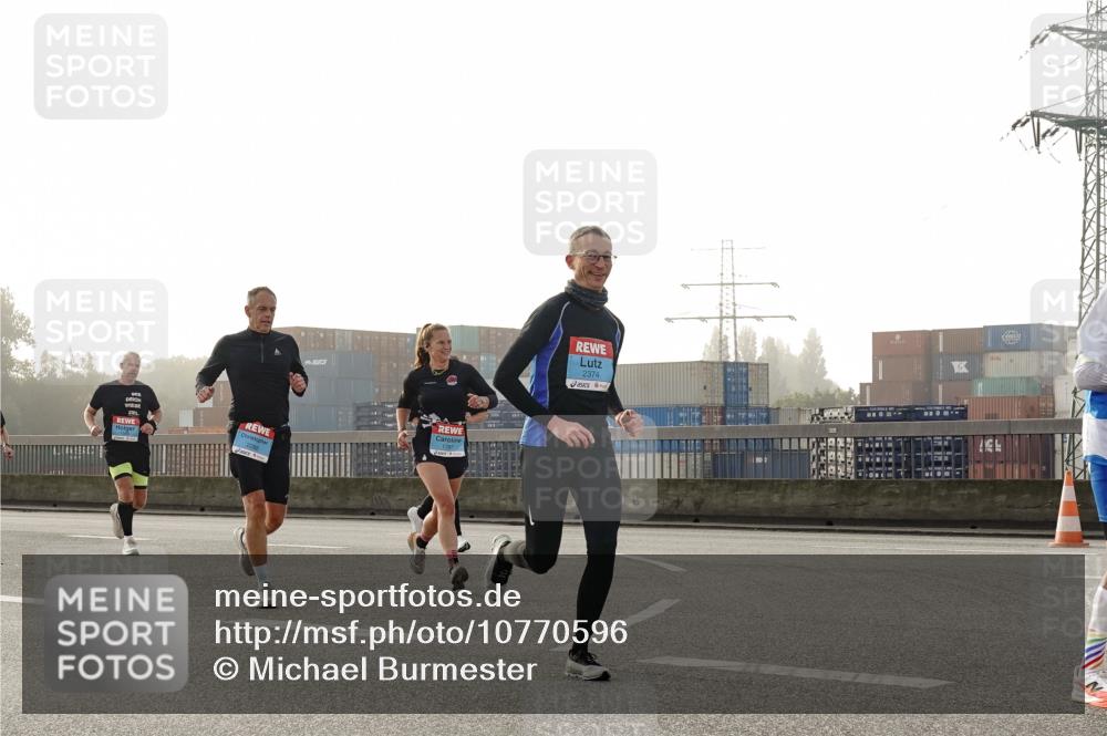 03.10.2026 - Köhlbrandbrückenlauf Michael Burmester http://msf.ph/oto/10770596 03.10.2026 09:14:26 Position 3 1787, 2374 meine-sportfotos.de