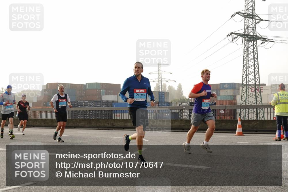 03.10.2026 - Köhlbrandbrückenlauf Michael Burmester http://msf.ph/oto/10770647 03.10.2026 09:14:35 Position 3 2361, 1833 meine-sportfotos.de