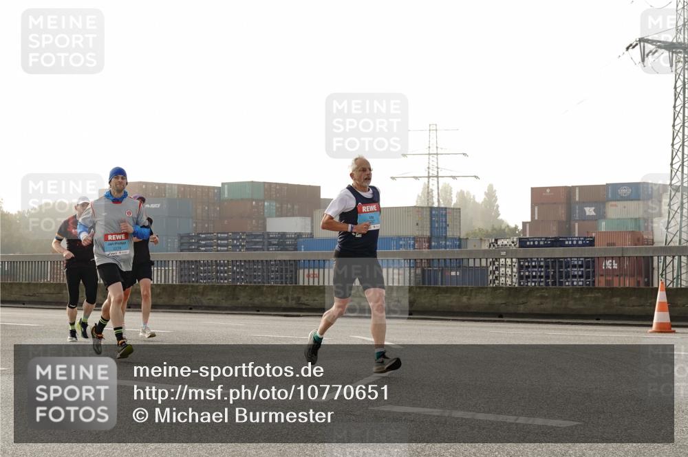 03.10.2026 - Köhlbrandbrückenlauf Michael Burmester http://msf.ph/oto/10770651 03.10.2026 09:14:36 Position 3 2279 meine-sportfotos.de
