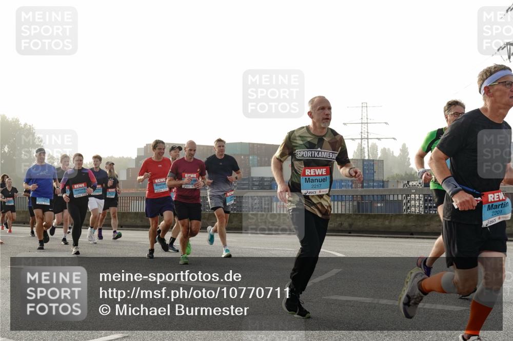 03.10.2026 - Köhlbrandbrückenlauf Michael Burmester http://msf.ph/oto/10770711 03.10.2026 09:14:46 Position 3 2217, 2201 meine-sportfotos.de