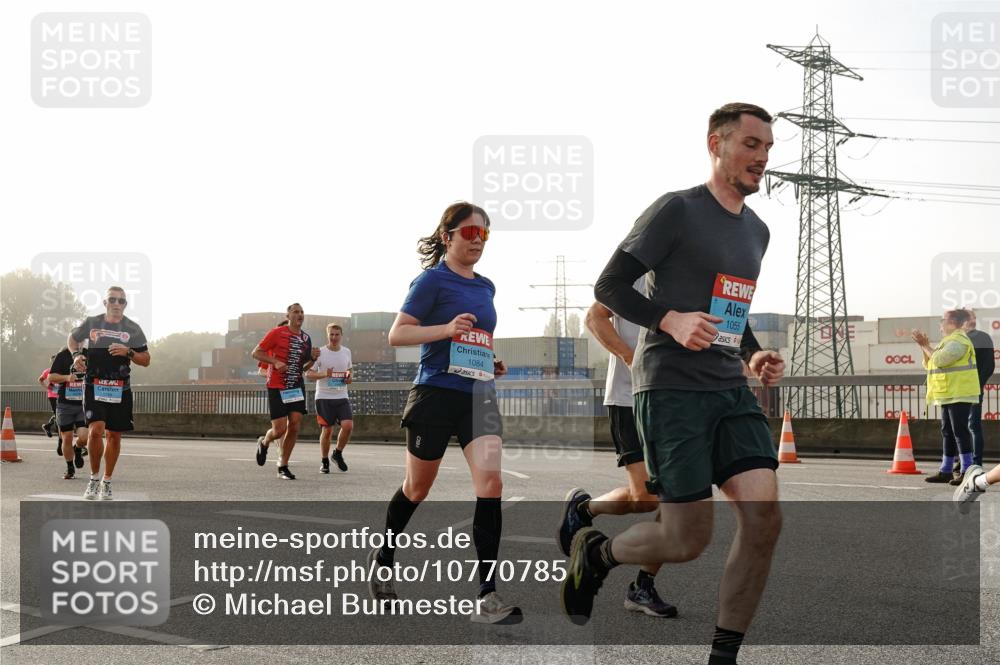 03.10.2026 - Köhlbrandbrückenlauf Michael Burmester http://msf.ph/oto/10770785 03.10.2026 09:14:56 Position 3 1084, 1055 meine-sportfotos.de