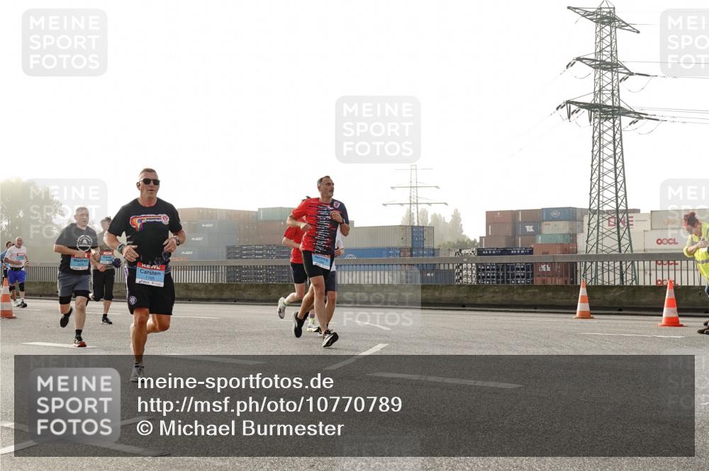 03.10.2026 - Köhlbrandbrückenlauf Michael Burmester http://msf.ph/oto/10770789 03.10.2026 09:14:57 Position 3 1786 meine-sportfotos.de