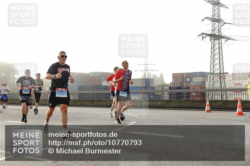 03.10.2026 - Köhlbrandbrückenlauf Michael Burmester http://msf.ph/oto/10770793 03.10.2026 09:14:57 Position 3 1786 meine-sportfotos.de