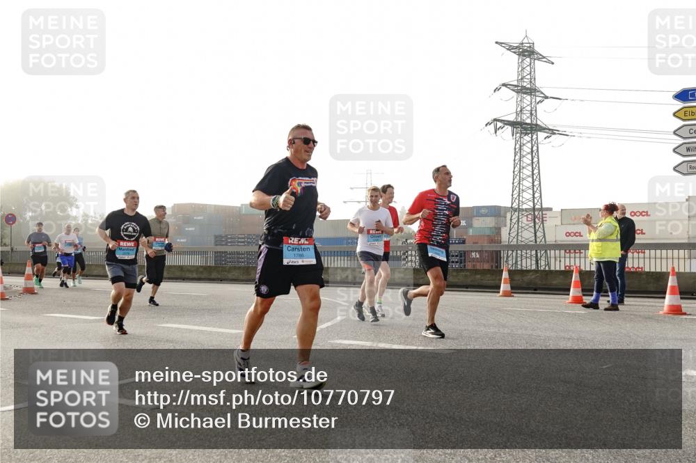 03.10.2026 - Köhlbrandbrückenlauf Michael Burmester http://msf.ph/oto/10770797 03.10.2026 09:14:58 Position 3 1786 meine-sportfotos.de