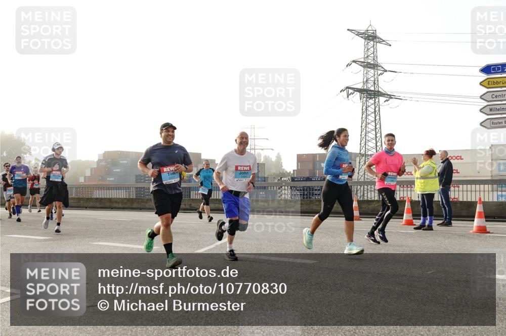 03.10.2026 - Köhlbrandbrückenlauf Michael Burmester http://msf.ph/oto/10770830 03.10.2026 09:15:03 Position 3 2227, 17 meine-sportfotos.de