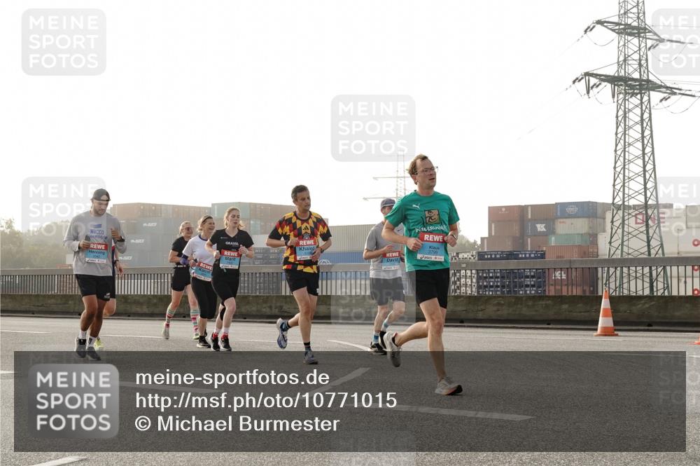 03.10.2026 - Köhlbrandbrückenlauf Michael Burmester http://msf.ph/oto/10771015 03.10.2026 09:15:31 Position 3 3799 meine-sportfotos.de
