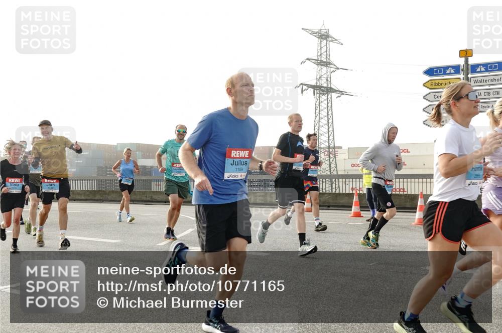 03.10.2026 - Köhlbrandbrückenlauf Michael Burmester http://msf.ph/oto/10771165 03.10.2026 09:15:57 Position 3 1591, 1109, 3 meine-sportfotos.de