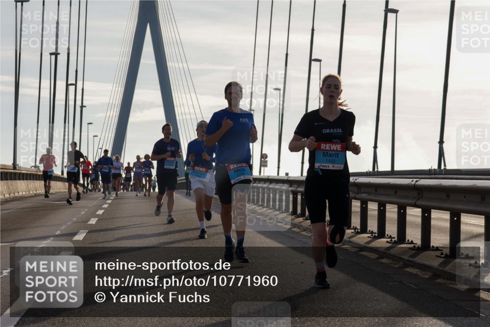 03.10.2026 - Köhlbrandbrückenlauf Yannick Fuchs http://msf.ph/oto/10771960 03.10.2026 09:26:59 Position 1 2399, 1422 meine-sportfotos.de
