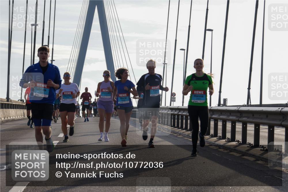 03.10.2026 - Köhlbrandbrückenlauf Yannick Fuchs http://msf.ph/oto/10772036 03.10.2026 09:27:09 Position 1 2532, 2051 meine-sportfotos.de