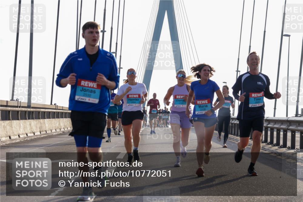 03.10.2026 - Köhlbrandbrückenlauf Yannick Fuchs http://msf.ph/oto/10772051 03.10.2026 09:27:11 Position 1 2532, 2665, 2707, 2338, 1645 meine-sportfotos.de