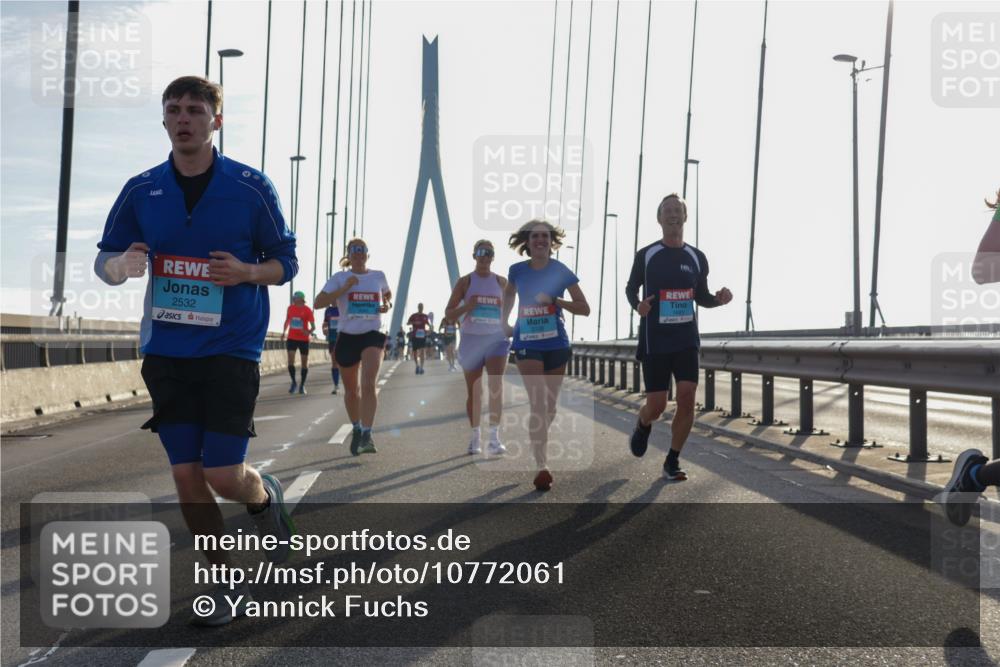 03.10.2026 - Köhlbrandbrückenlauf Yannick Fuchs http://msf.ph/oto/10772061 03.10.2026 09:27:13 Position 1 2532 meine-sportfotos.de