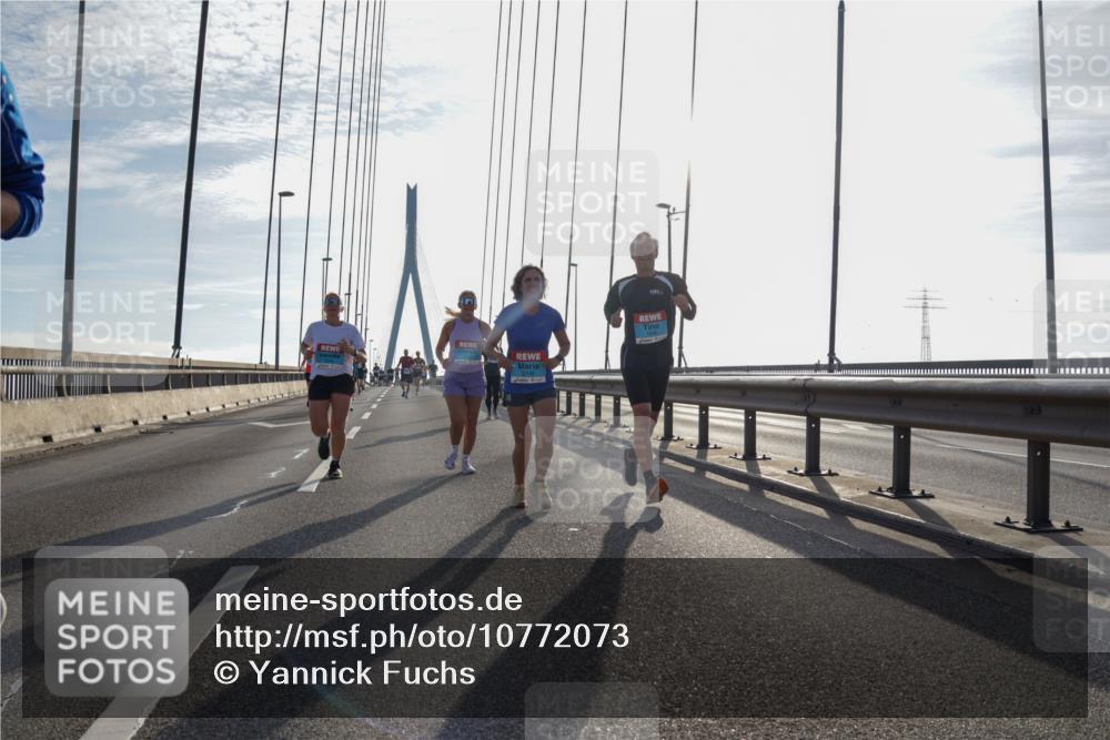 03.10.2026 - Köhlbrandbrückenlauf Yannick Fuchs http://msf.ph/oto/10772073 03.10.2026 09:27:13 Position 1  meine-sportfotos.de