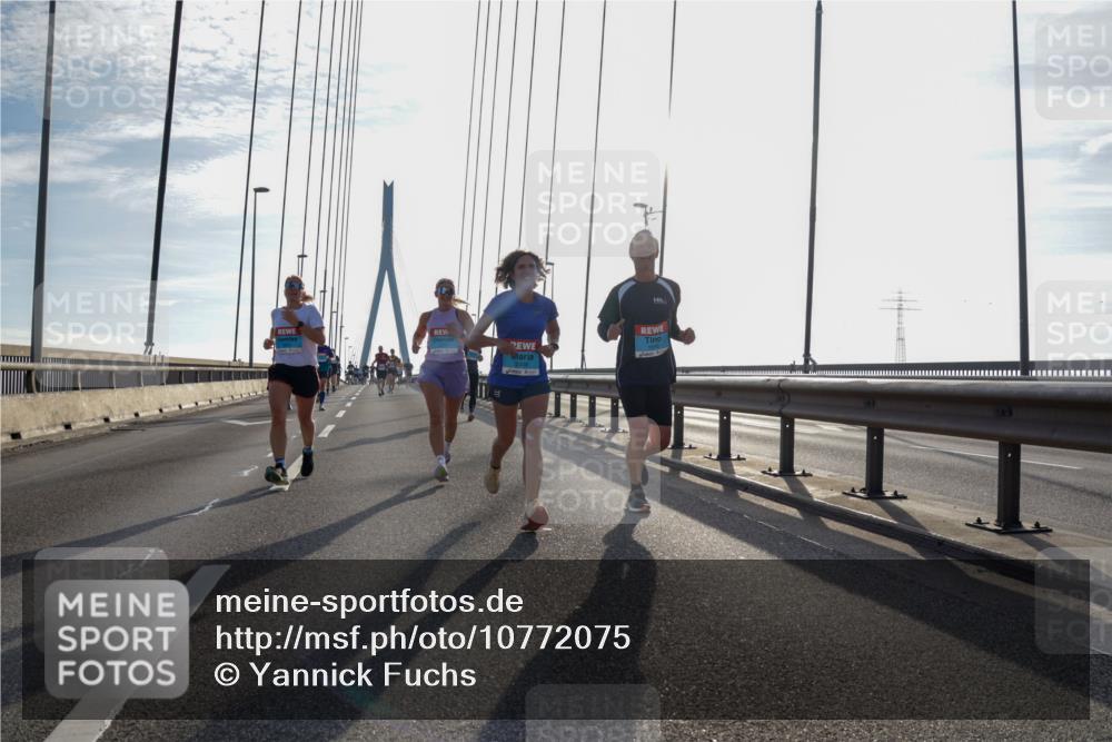 03.10.2026 - Köhlbrandbrückenlauf Yannick Fuchs http://msf.ph/oto/10772075 03.10.2026 09:27:14 Position 1  meine-sportfotos.de