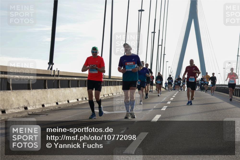 03.10.2026 - Köhlbrandbrückenlauf Yannick Fuchs http://msf.ph/oto/10772098 03.10.2026 09:27:16 Position 1  meine-sportfotos.de