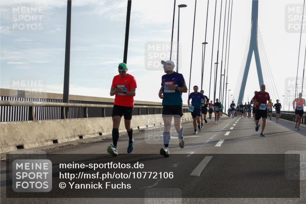03.10.2026 - Köhlbrandbrückenlauf Yannick Fuchs http://msf.ph/oto/10772106 03.10.2026 09:27:18 Position 1  meine-sportfotos.de