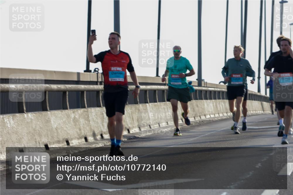 03.10.2026 - Köhlbrandbrückenlauf Yannick Fuchs http://msf.ph/oto/10772140 03.10.2026 09:27:26 Position 1  meine-sportfotos.de