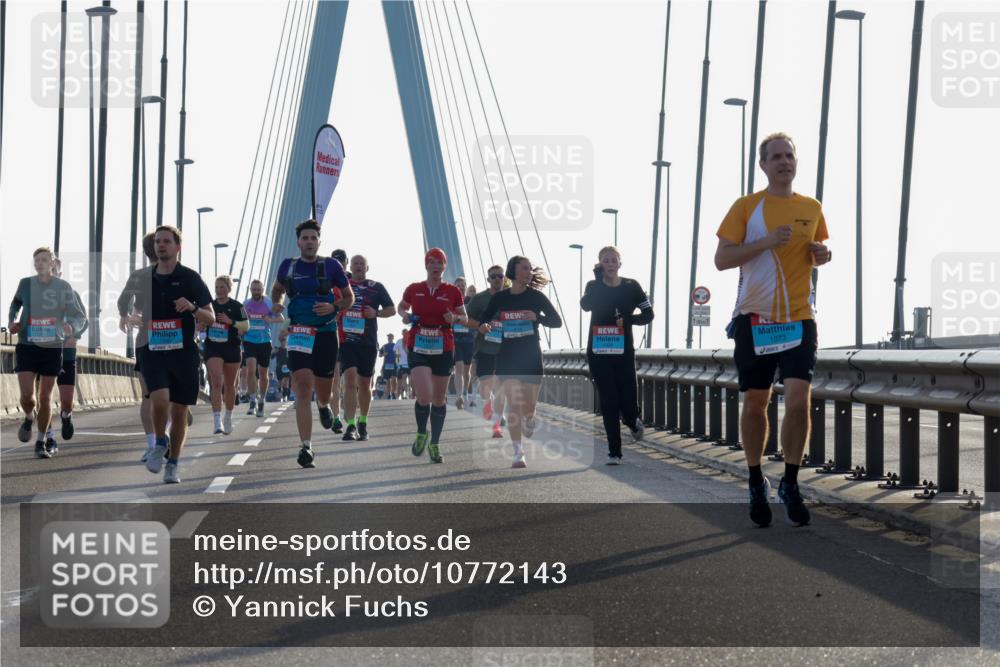 03.10.2026 - Köhlbrandbrückenlauf Yannick Fuchs http://msf.ph/oto/10772143 03.10.2026 09:27:27 Position 1 1928, 1073 meine-sportfotos.de