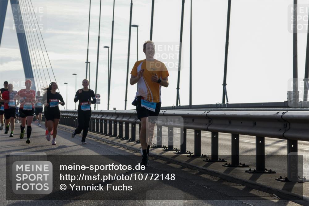 03.10.2026 - Köhlbrandbrückenlauf Yannick Fuchs http://msf.ph/oto/10772148 03.10.2026 09:27:28 Position 1 1073 meine-sportfotos.de