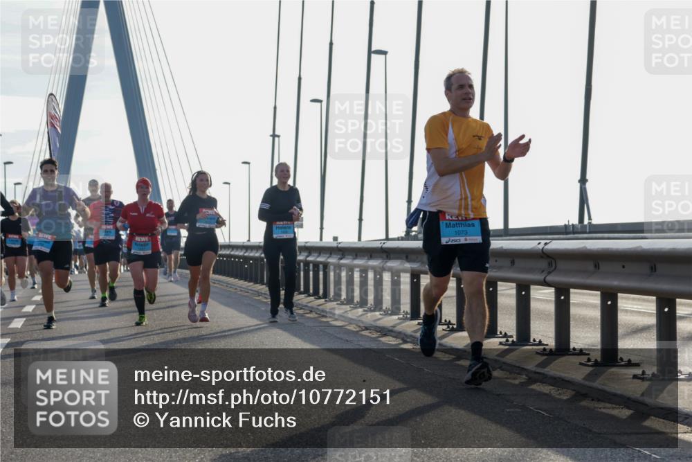 03.10.2026 - Köhlbrandbrückenlauf Yannick Fuchs http://msf.ph/oto/10772151 03.10.2026 09:27:28 Position 1 1073 meine-sportfotos.de
