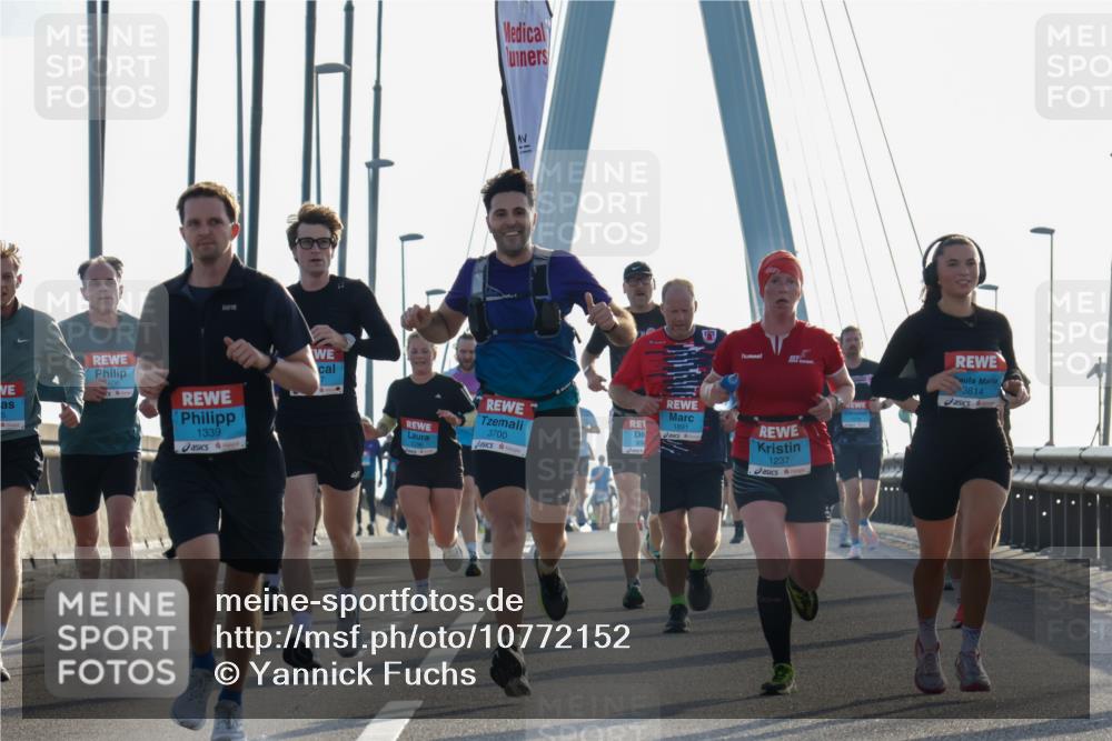 03.10.2026 - Köhlbrandbrückenlauf Yannick Fuchs http://msf.ph/oto/10772152 03.10.2026 09:27:29 Position 1 406, 1339, 3700, 1891, 1237, 3814 meine-sportfotos.de