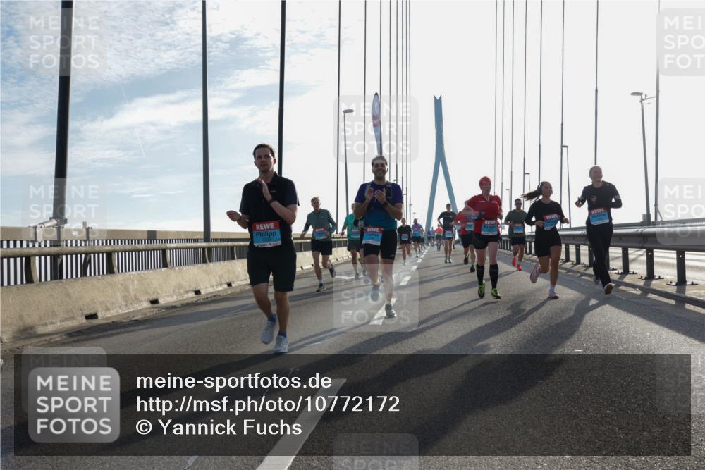 03.10.2026 - Köhlbrandbrückenlauf Yannick Fuchs http://msf.ph/oto/10772172 03.10.2026 09:27:33 Position 1  meine-sportfotos.de