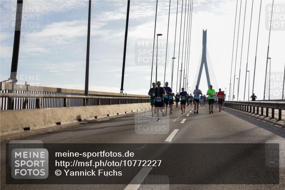 03.10.2026 - Köhlbrandbrückenlauf Yannick Fuchs http://msf.ph/oto/10772227 03.10.2026 09:27:45 Position 1  meine-sportfotos.de