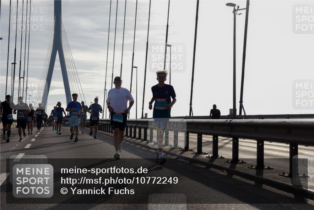 03.10.2026 - Köhlbrandbrückenlauf Yannick Fuchs http://msf.ph/oto/10772249 03.10.2026 09:27:52 Position 1  meine-sportfotos.de