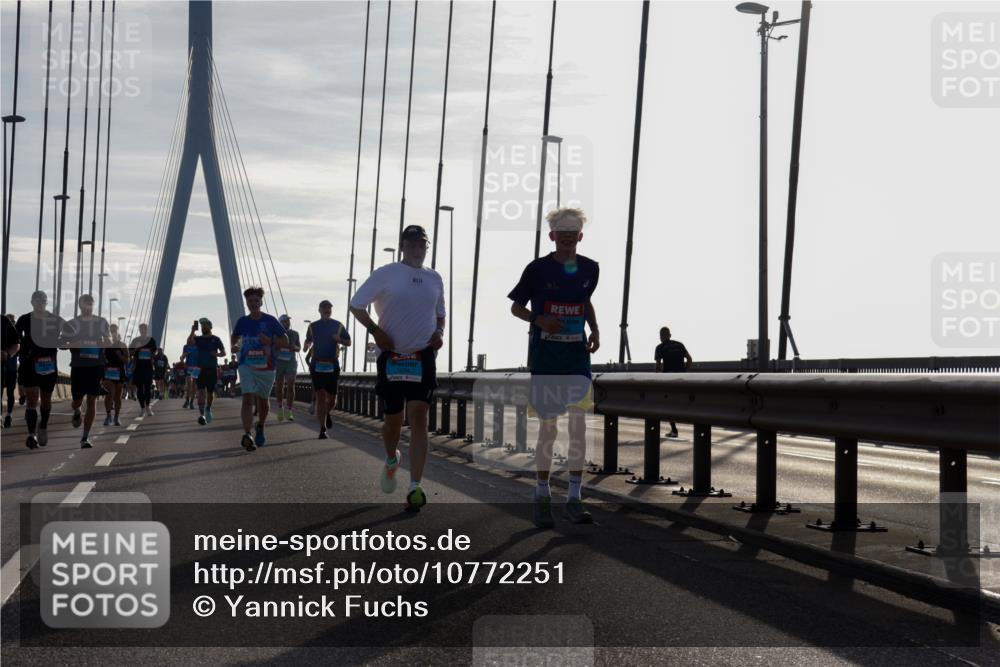 03.10.2026 - Köhlbrandbrückenlauf Yannick Fuchs http://msf.ph/oto/10772251 03.10.2026 09:27:52 Position 1  meine-sportfotos.de