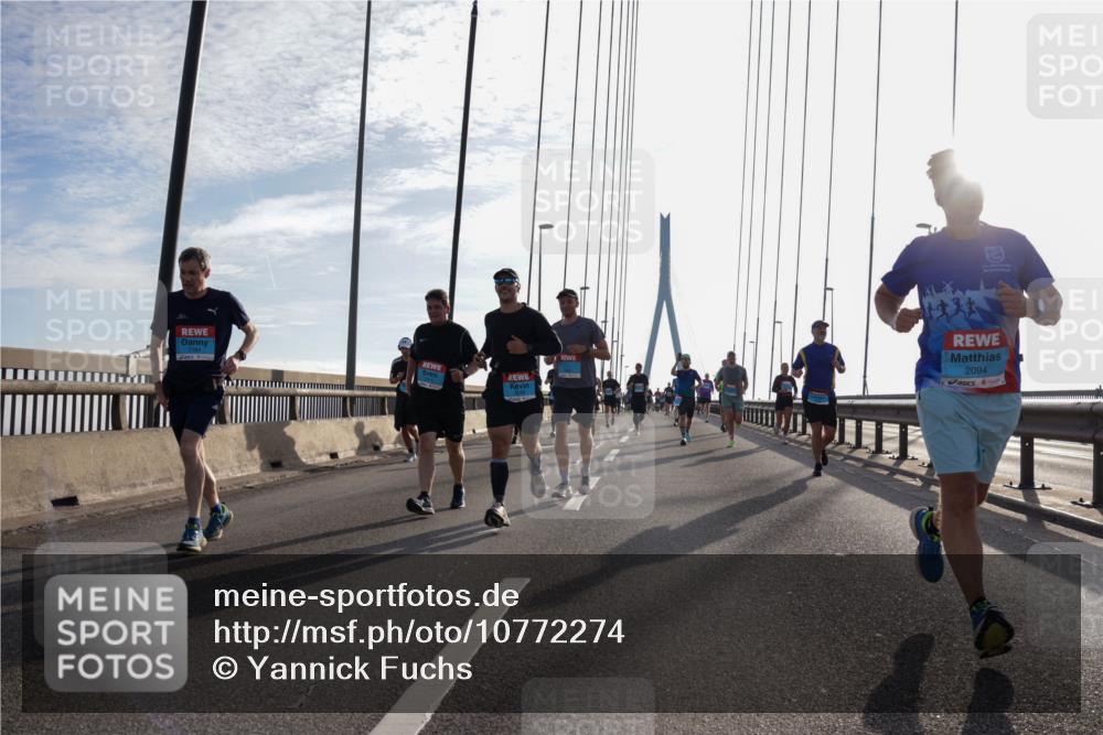 03.10.2026 - Köhlbrandbrückenlauf Yannick Fuchs http://msf.ph/oto/10772274 03.10.2026 09:27:57 Position 1 2094 meine-sportfotos.de