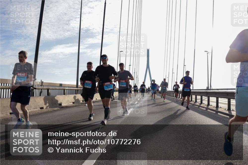 03.10.2026 - Köhlbrandbrückenlauf Yannick Fuchs http://msf.ph/oto/10772276 03.10.2026 09:27:57 Position 1  meine-sportfotos.de