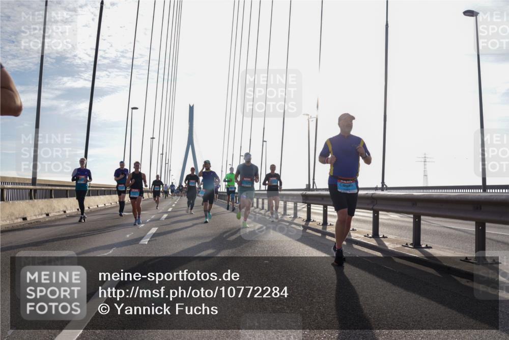 03.10.2026 - Köhlbrandbrückenlauf Yannick Fuchs http://msf.ph/oto/10772284 03.10.2026 09:27:59 Position 1  meine-sportfotos.de